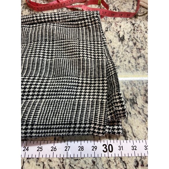 Womens Houndstooth Plaid Shacket Black White Checkered Button Front Retro Glam - Picture 8 of 8